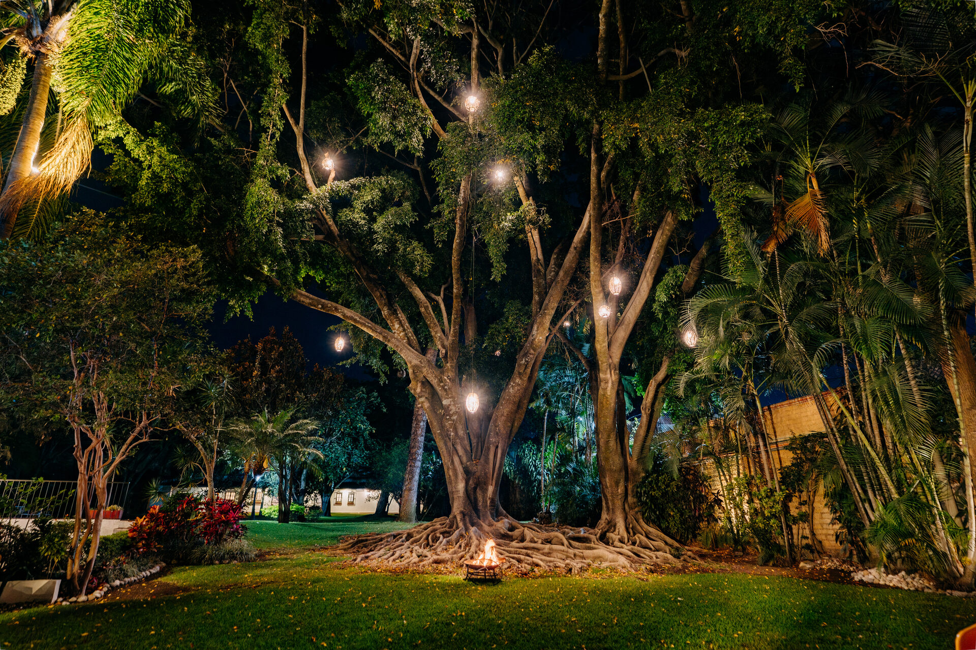 Exterior & Alberca — Quinta La Jolla
